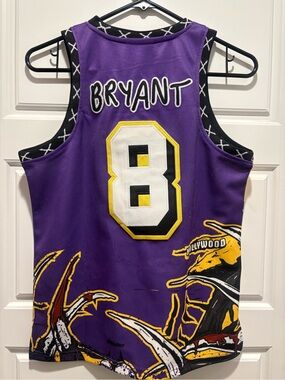 Brand X Los Angeles Kobe Bryant #8 Purple Jersey, youth Medium.